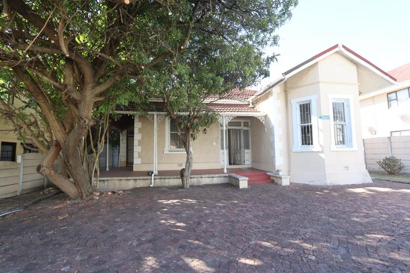 4 Bedroom Property for Sale in Claremont Western Cape